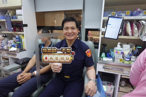 陪同出席海洋日慶祝活動 陳其邁感謝賴總統照顧高雄 市府將扮演海巡堅強後盾