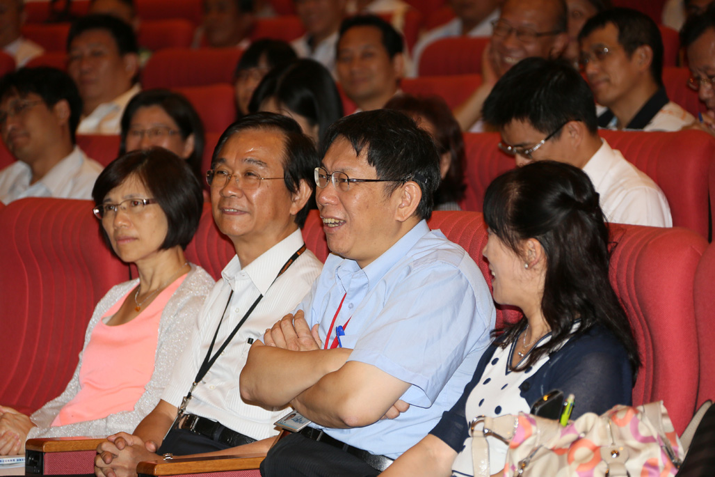 勉勵國、高中（職）校長Do right thing! 柯文哲：培養學生有更大能力去面對未來世界