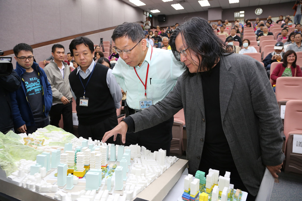 主持廣慈博愛園區開發說明會 柯文哲：先做地質鑽探 再談後續開發