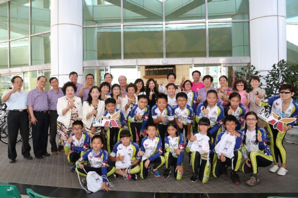 「愛在台灣‧希望無限」單車環台活動 號召全台關懷弱勢學童