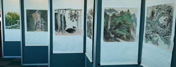 閩都文化藝術 展出閩都書畫、攝影名家作品121幅,其中多數為名家名作。