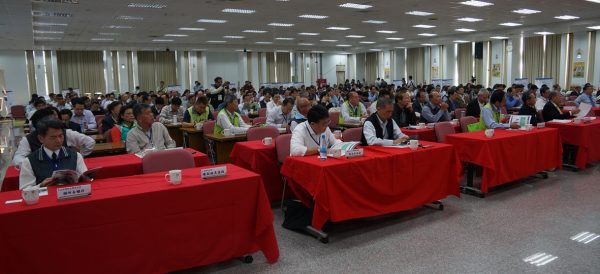 中坤總公司副總經理陳明輝、董事陳枝章及產、官、學界參與盛會
