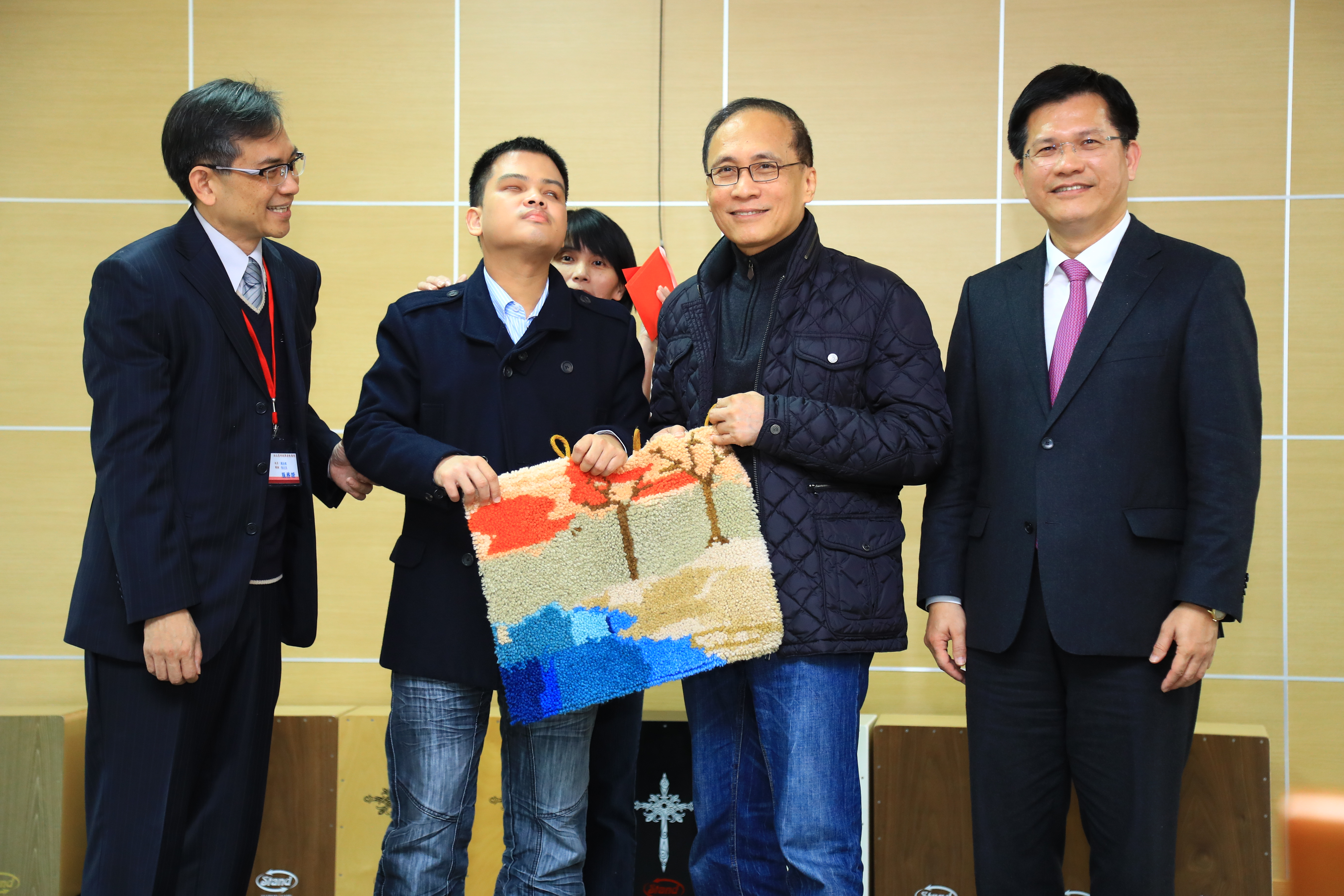 視察惠明視障者教養院 林佳龍市長盼民間與政府合作提供優質社福環境及服務