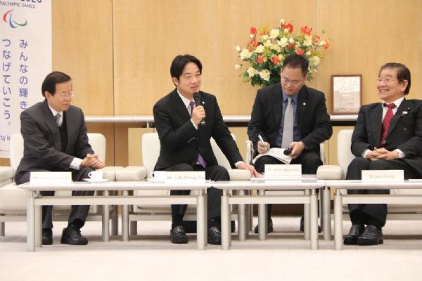 賴清德市長拜會東京都議會川井重永議長及東京都小池百合子知事