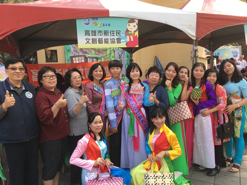 移民署南區事務大隊高雄市第一服務站參與「全國哈客嘉年華會」活動