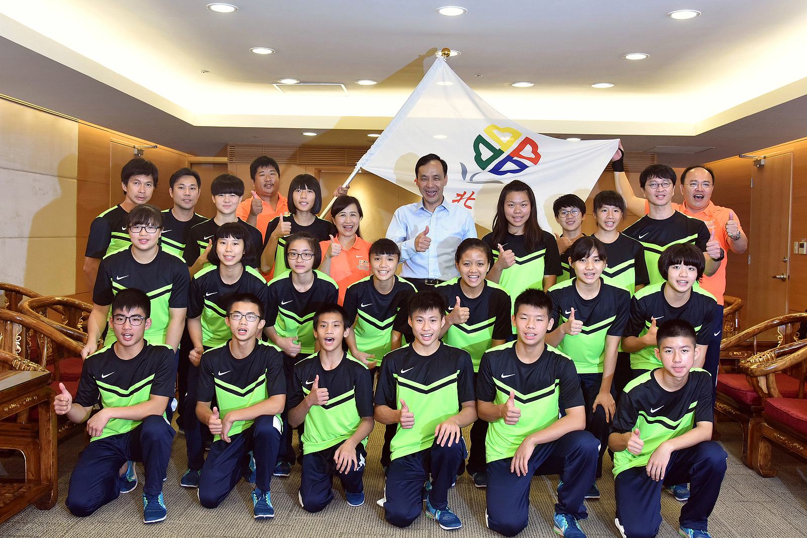 朱立倫授旗ICG代表隊 期勉小選手創佳績推展國民外交