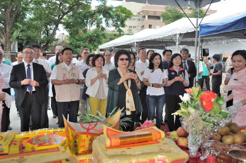 高雄市整合性長照中心動土 市長陳菊：提供優質平價長照服務