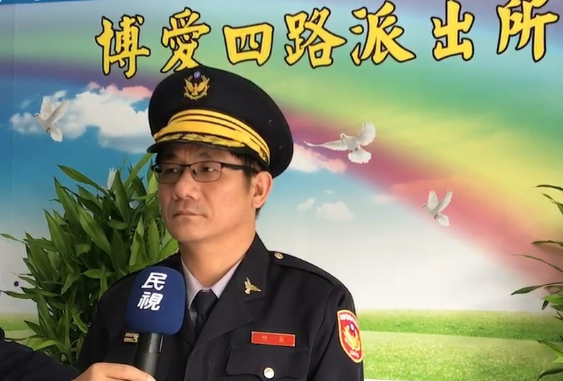 左營分局博愛四路派出所警及時攔阻詐騙 保住九旬老伯伯30萬積蓄