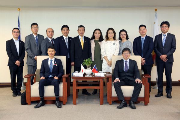 新任水上町前田善成町長拜會李孟諺市長 堅定兩市友好情誼