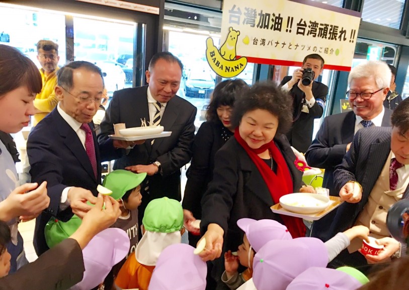 參加東京食品展 高雄市長陳菊帶高雄蜜棗赴日行銷