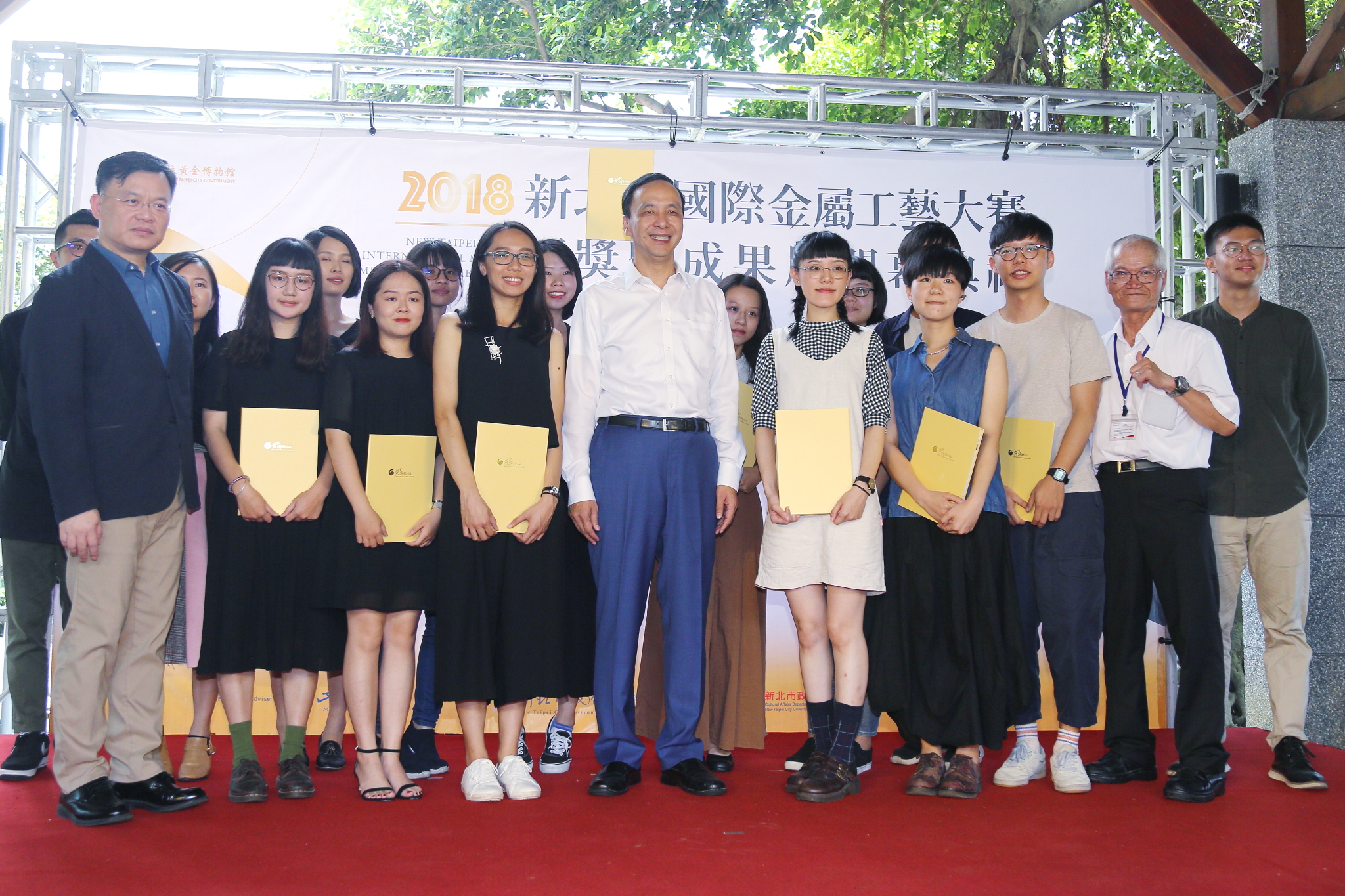 新北國際金屬工藝大賽 朱立倫鼓勵得獎者持續創作 將創作商品化 行銷全世界