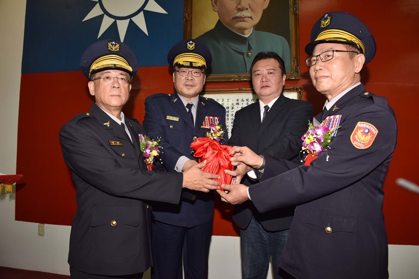 警察局新任局長上任 高雄市長許立明期許高雄治安更加推進