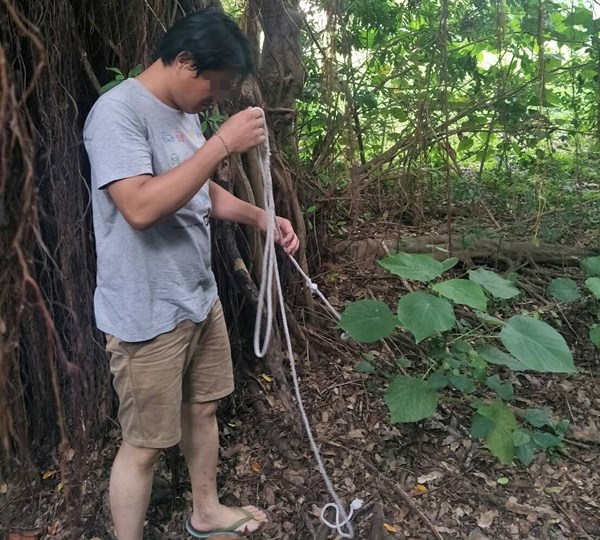綁好繩子欲尋短 鼓山分局旗津所長張孝忠及時阻憾事