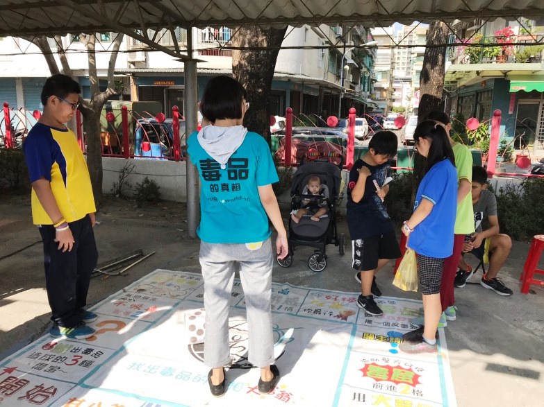 超有愛新手父母犧牲假期來反毒 為幼兒拼健康未來