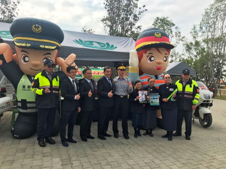 善化靜思堂歲末祝福 志工匯聚善念祈求天下平安無災