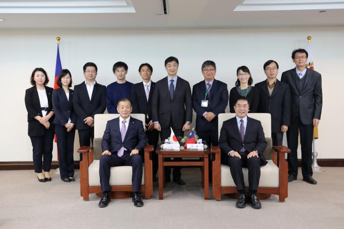 日本靜岡縣藤枝市河野一行副市長拜會黃偉哲市長 期盼深化雙方交流