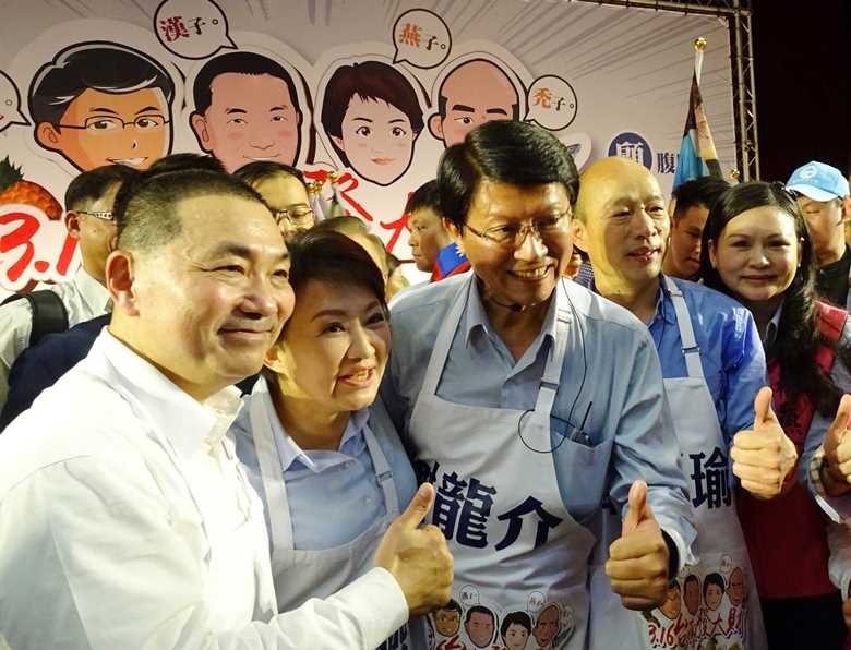 台南發大財 韓國瑜、侯友宜與盧秀燕一同站台挺謝龍介