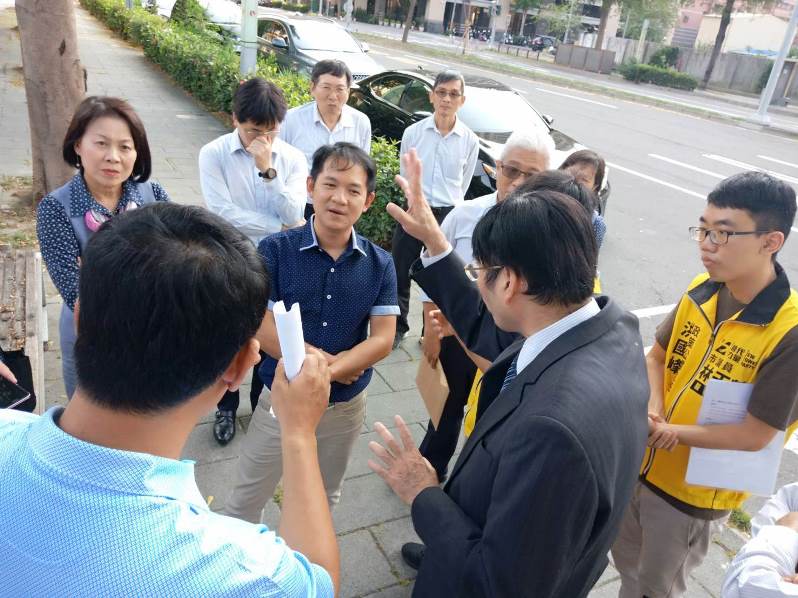 追查慶富呆帳案 高雄市議會會勘土地抵押品