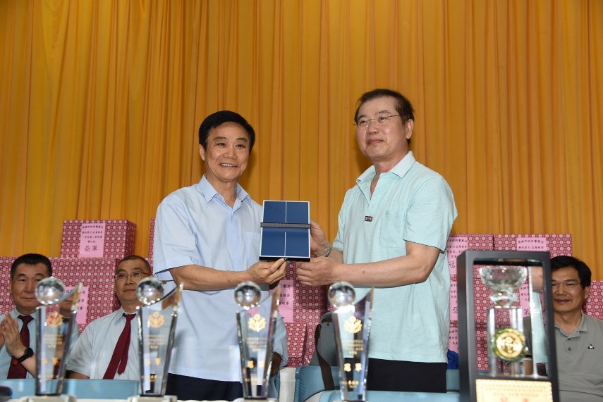 高市警局「局長盃」桌球賽活動 議長許崑源主持開球致贈慰勞金