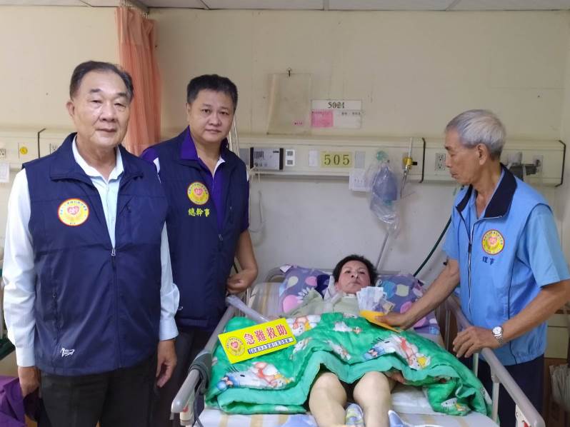 關懷弱勢 吳弘宜攜手大眾緣行善功德會 伸援手解婦困境