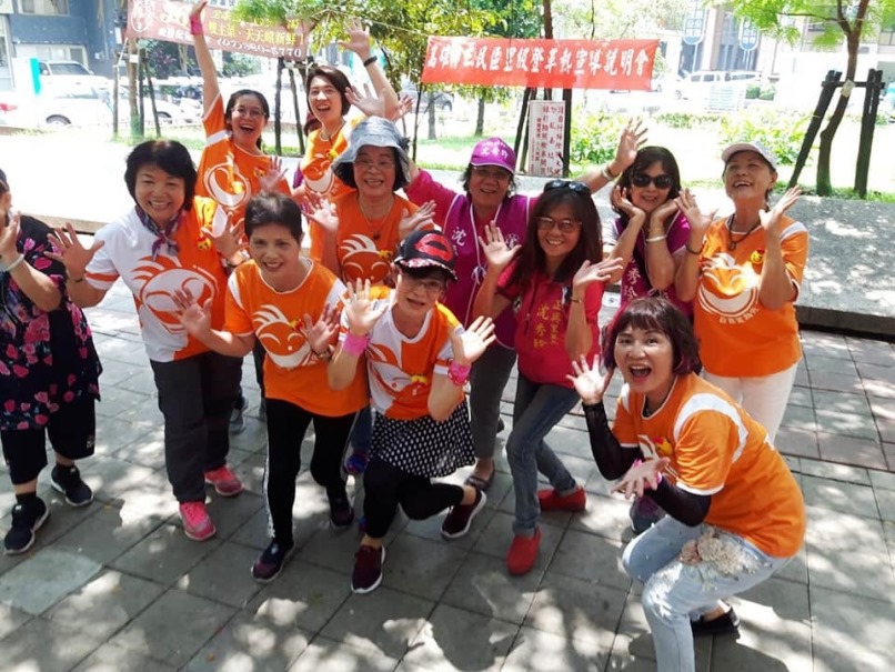 里長與山達基辦活動 助孩童表達內心溫暖