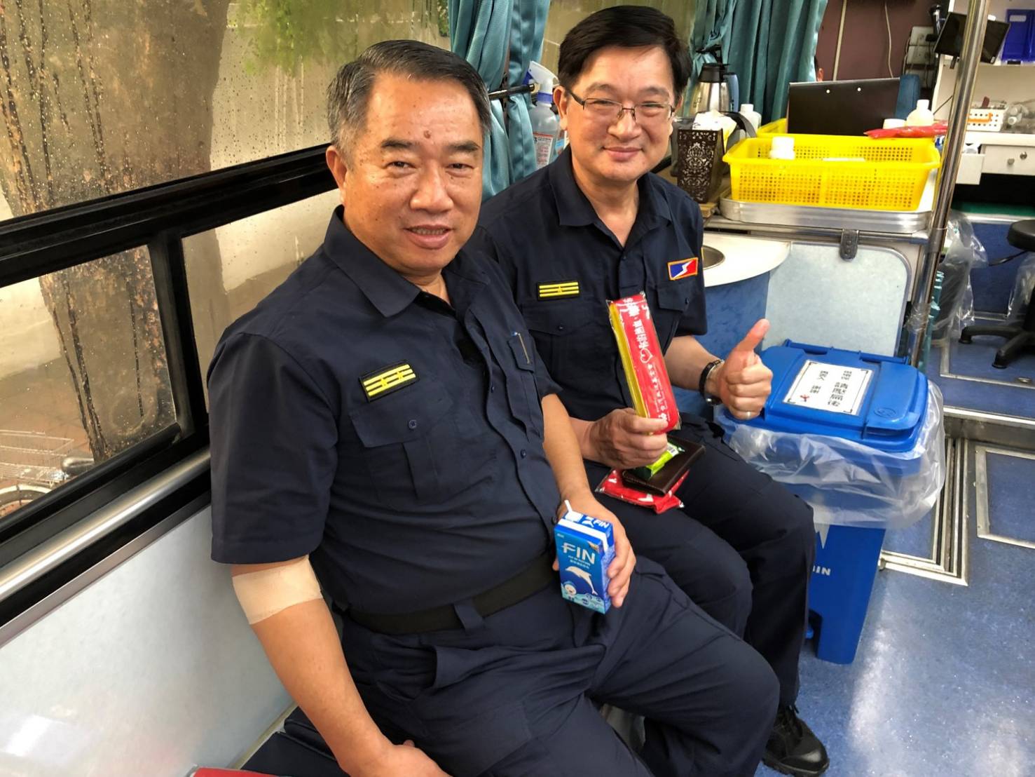 慶祝警察節 高市警局捲袖捐血