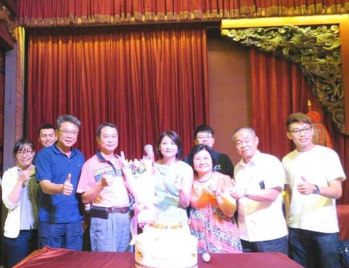 高市警察局三民二分局「卸、新任志工分隊長交接」