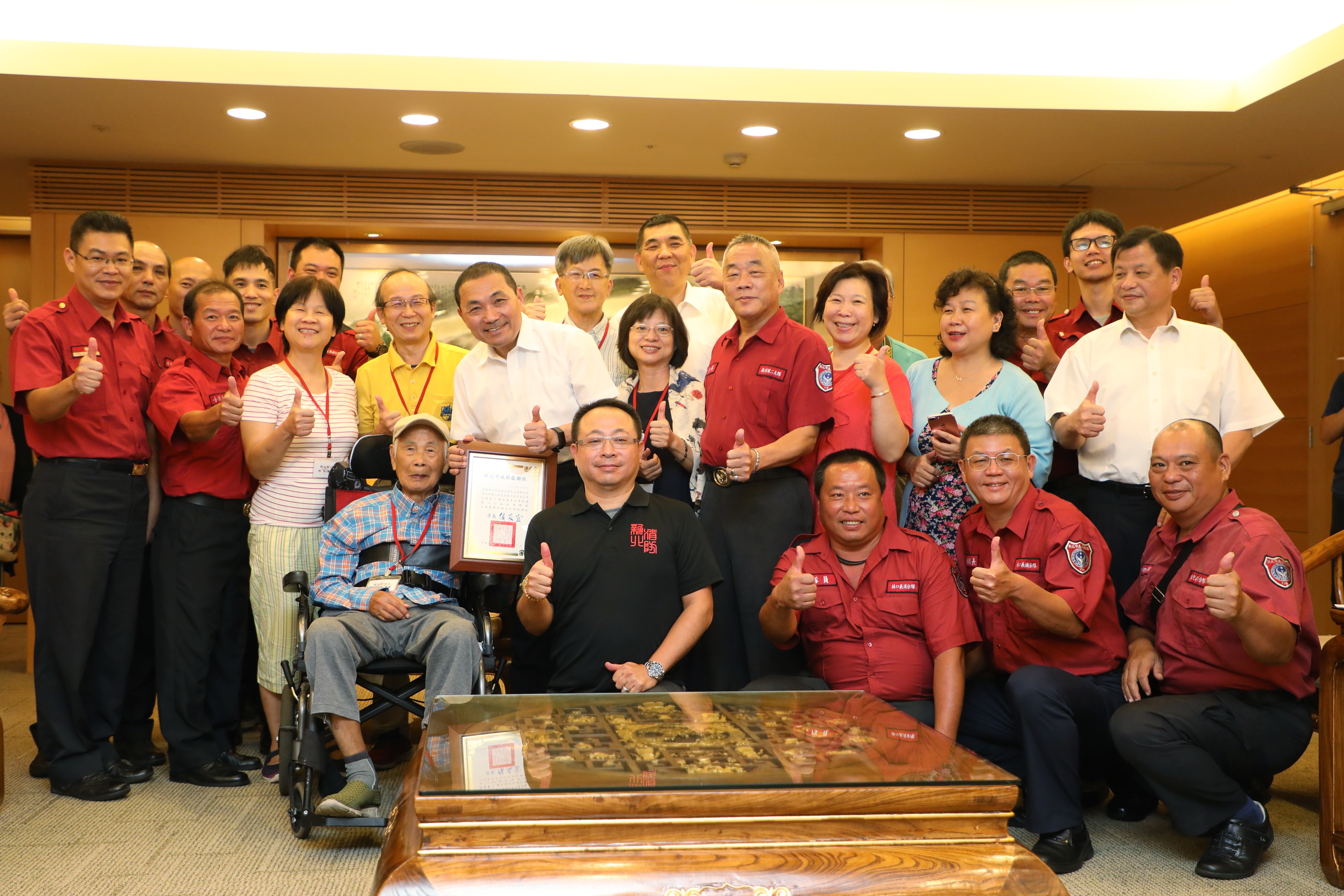 侯友宜感謝熱心民眾及團體大愛善舉 提升新北消防救護能量