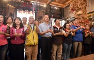 參拜苓雅區兩廟宇 韓國瑜祈求高雄平安