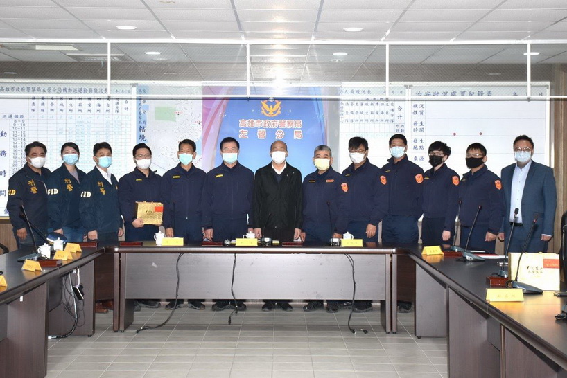 偵破刑案防制暴力 韓國瑜市長左營分局慰問