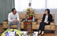 行政院南部中心執行長陳政聞拜會高雄關務長蘇淑貞