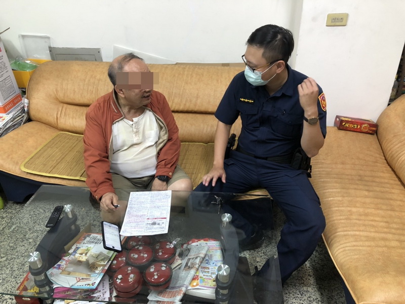 詐騙跟風疫情 三民第分員警機智阻詐