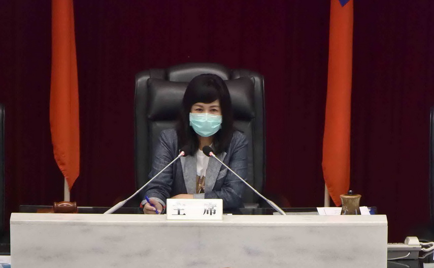 高雄市議會召開臨時會 市長韓國瑜進行防疫專案報告
