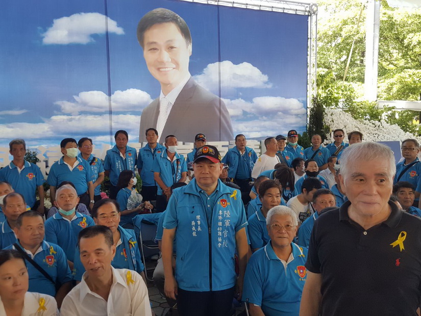 陸軍官校學長、學弟革命情感濃厚 盼兩岸和平經濟繁榮