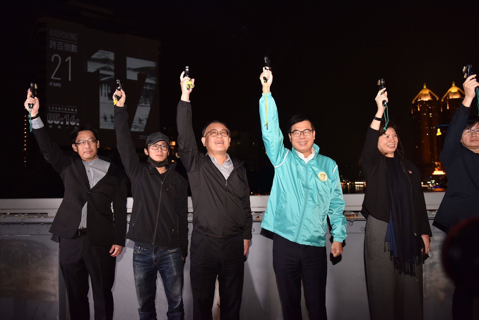 跨百光年活動啟動 市長陳其邁到場鳴槍啟動