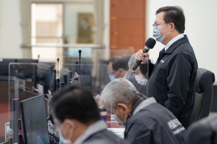 化學兵群在桃園市擴大消毒 降低社區傳染風險