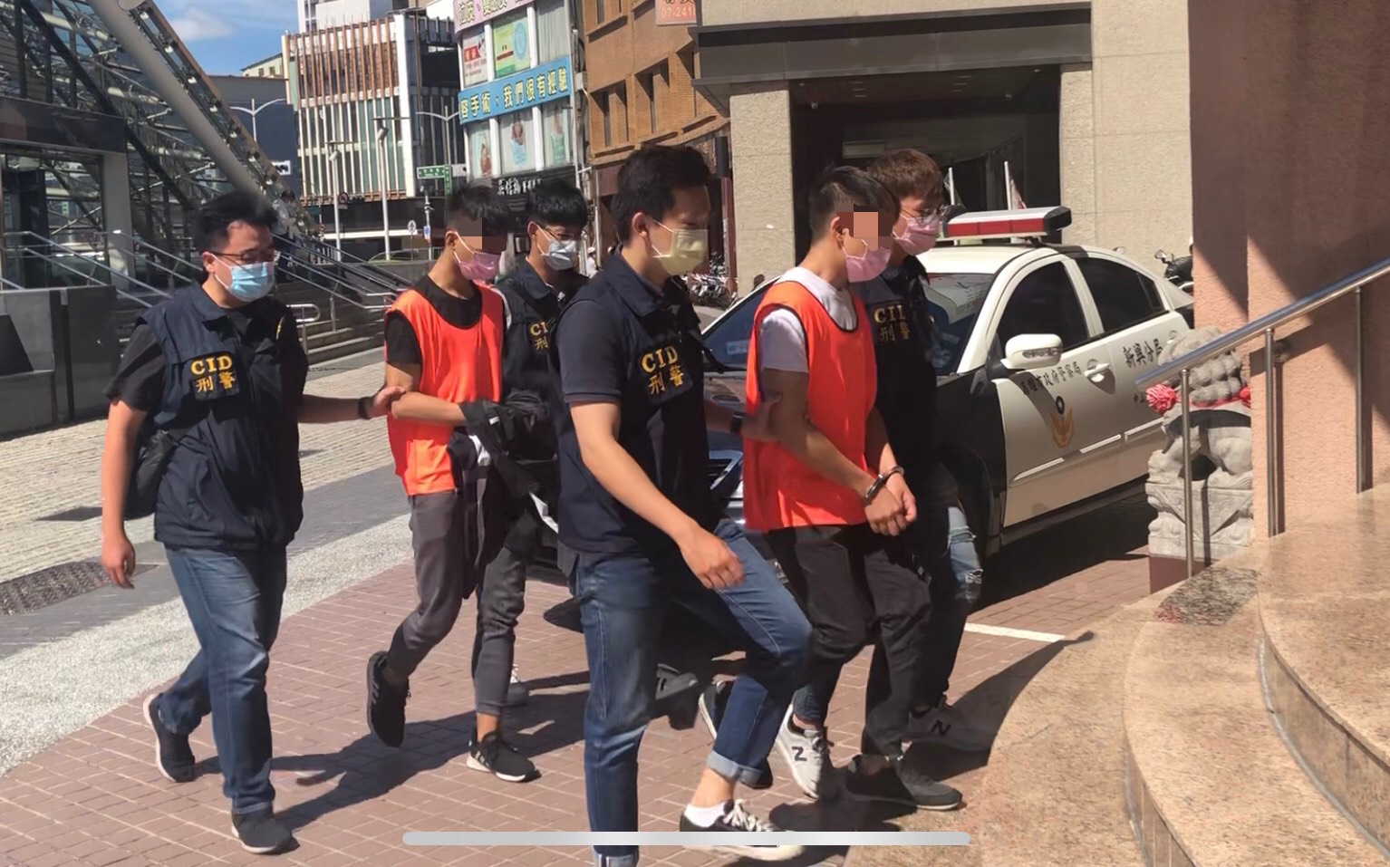 假檢警詐百餘萬 新興警赴桃園逮二名車手