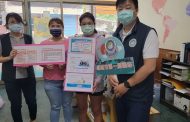 移民署高雄市第一服務站宣導居留自動延期並提醒防疫不鬆懈