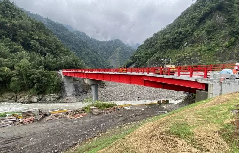 那瑪夏重要聯外「生命之橋」將通車