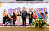 桃園市長鄭文燦表揚志工 感謝樂於助人