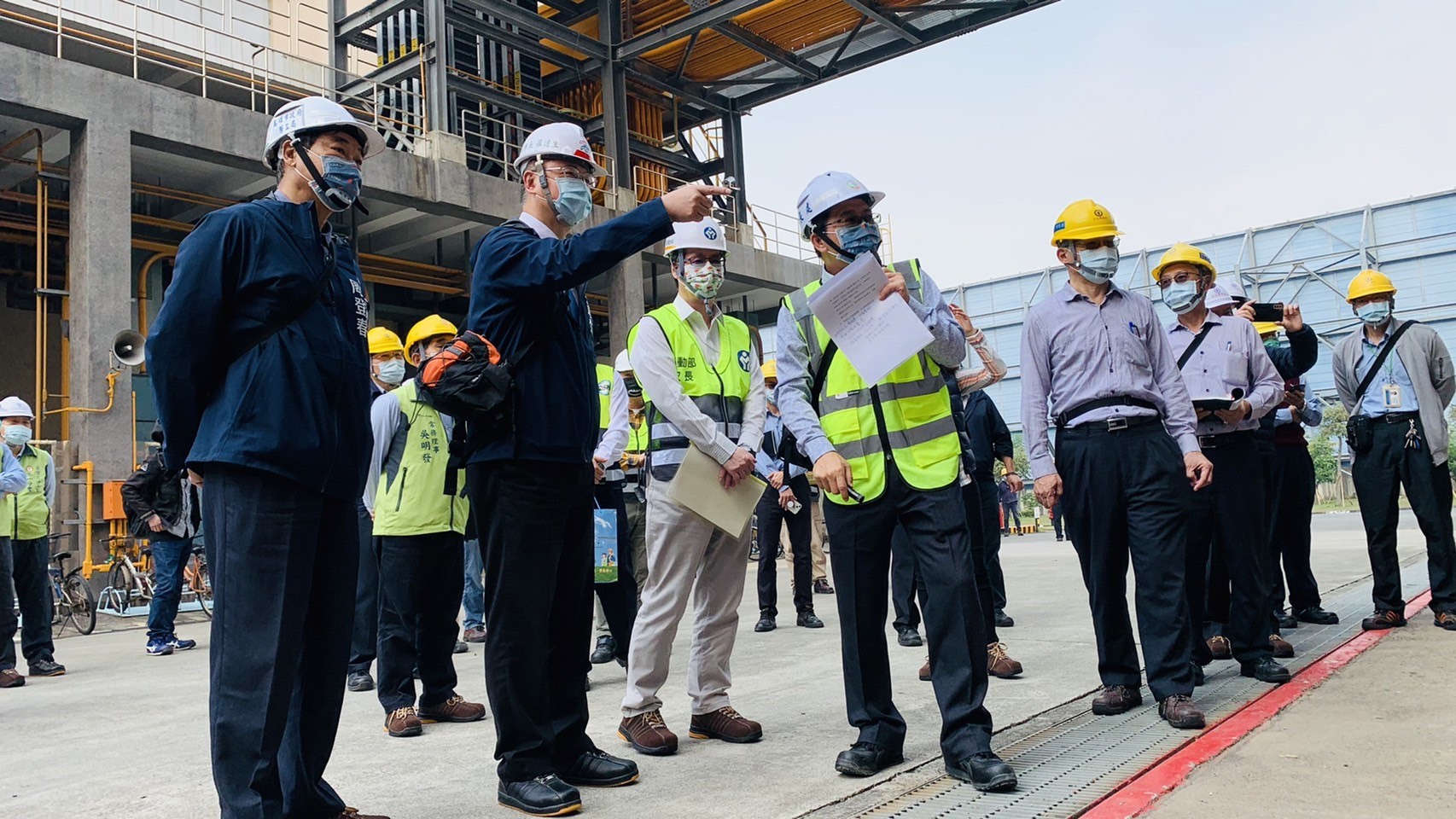 高雄市場商圈防疫稽查增百場 違規勸導不改就罰