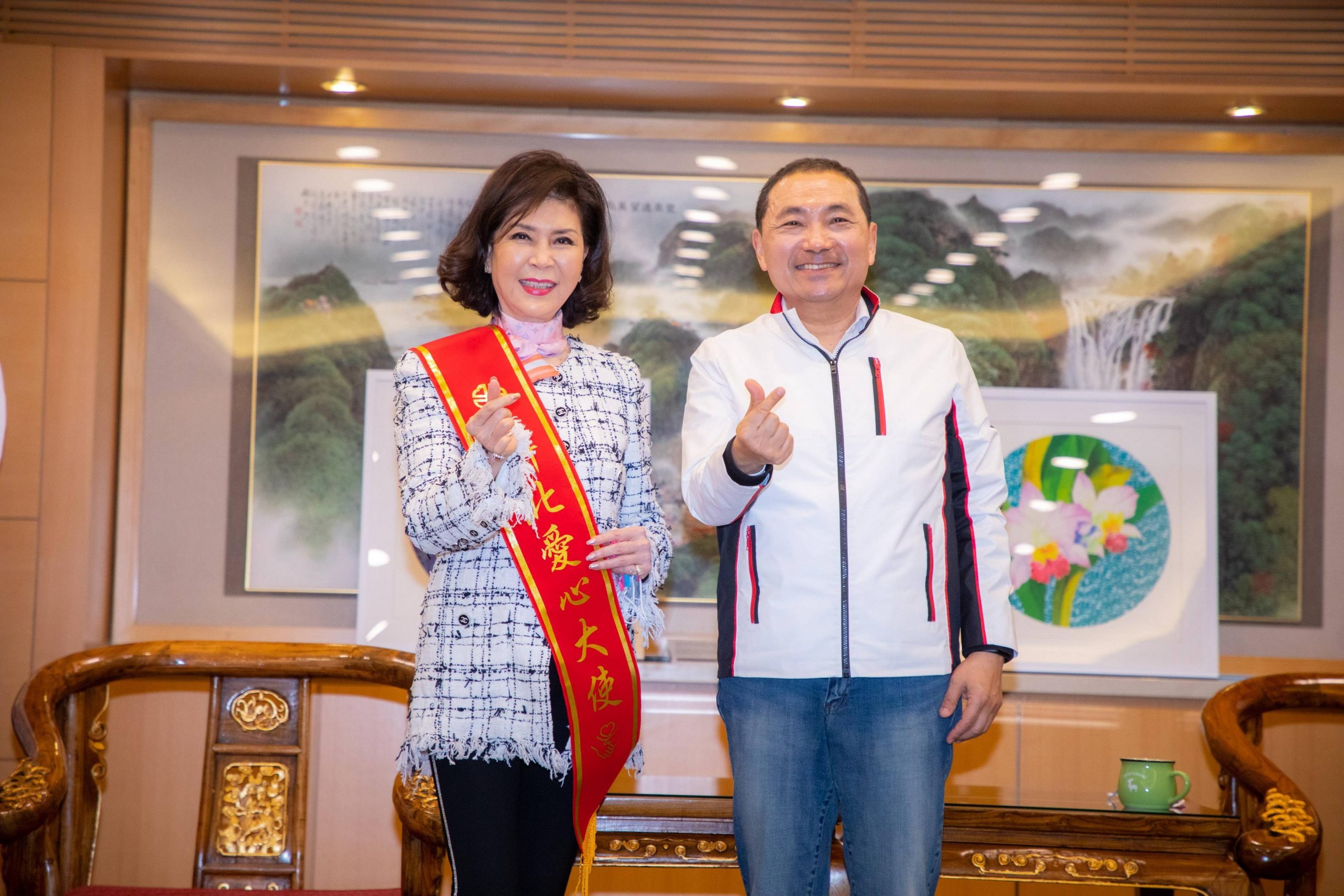 白嘉莉任新北愛心大使 粉絲共捐千萬元響應