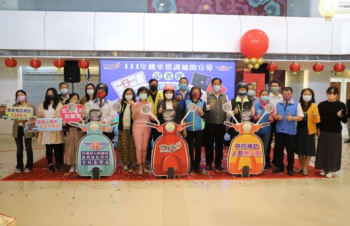 保障機車騎士生命安全 雲林縣長張麗善:機車駕訓補助加碼無上限