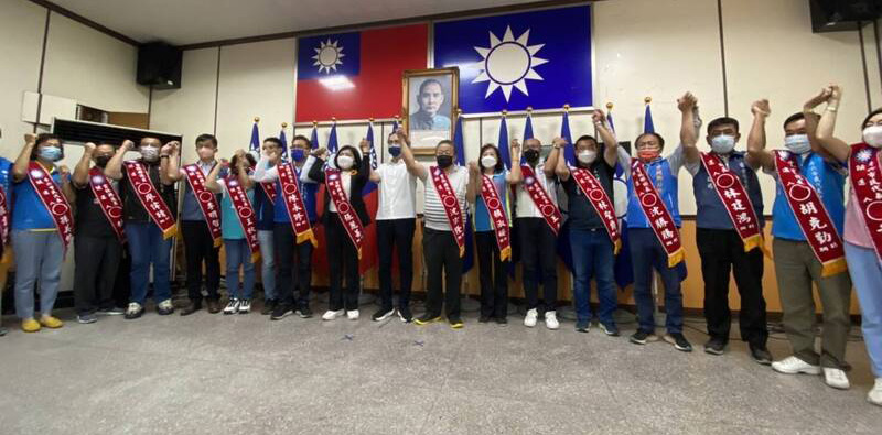 朱立倫至雲林授黨旗 張麗善:雲林縣綠大於籃團結才能嬴