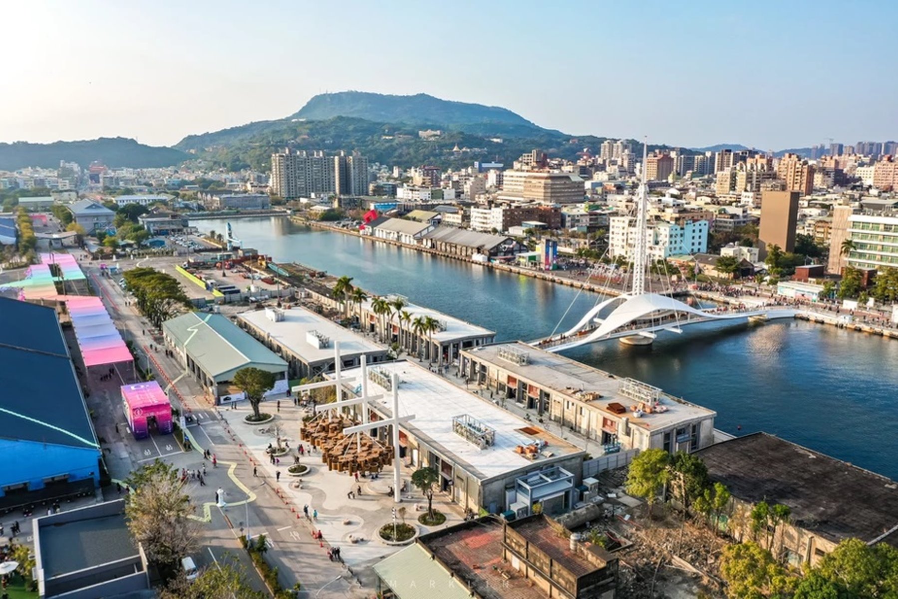 高雄港大港橋二十四小時全天候開放通行