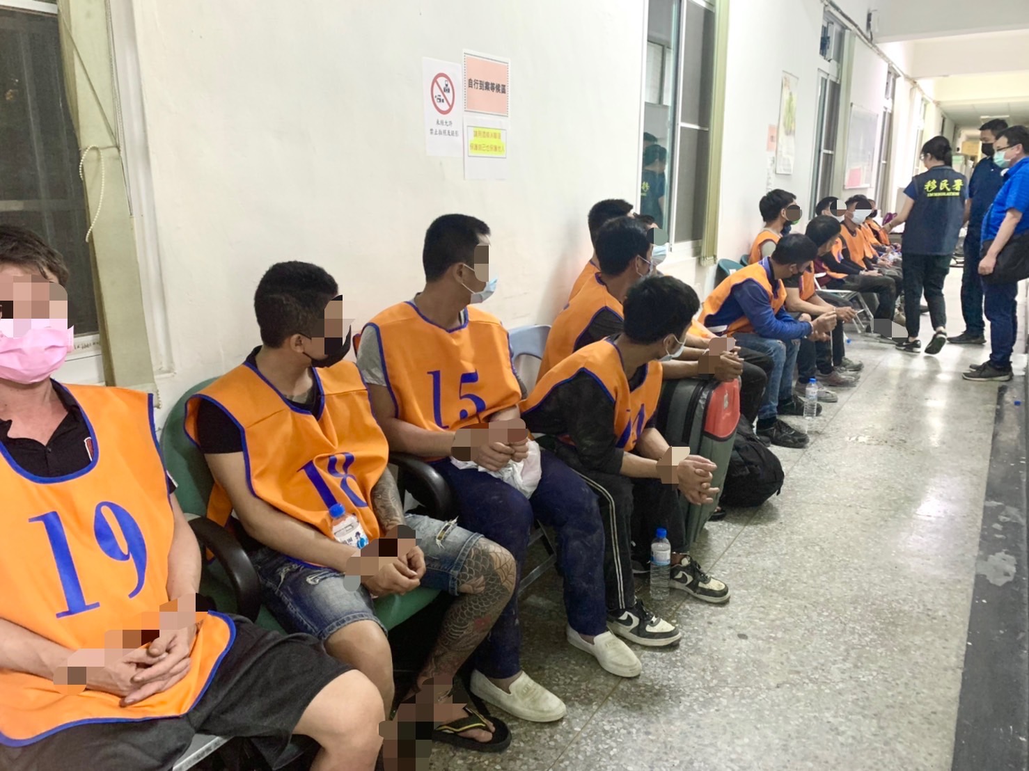 移民署高雄市專勤隊查獲二十九名非法外來人口 十名非法雇主