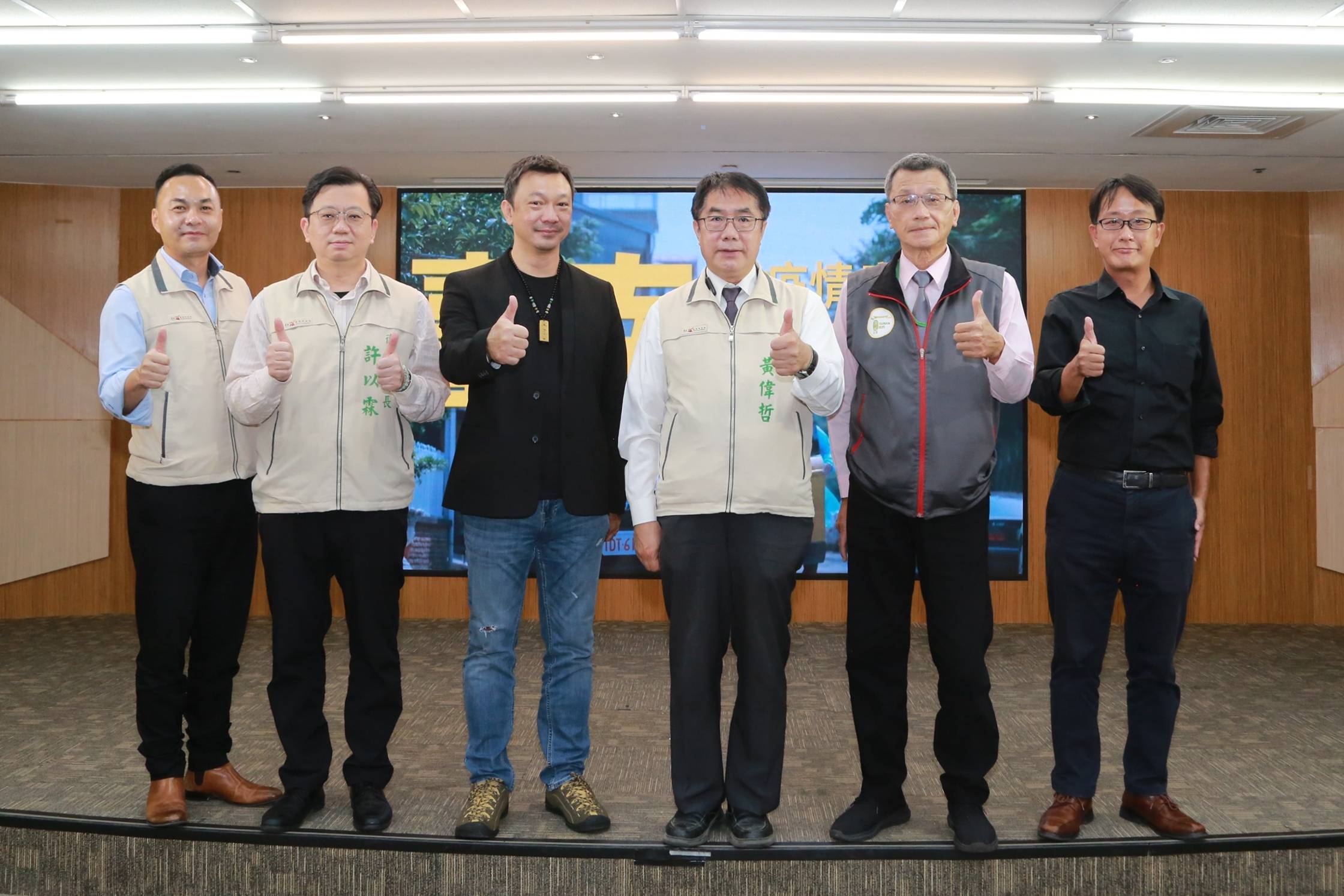 台南發表後疫情時代療癒力短片 市長黃偉哲跟你做伙來打拼
