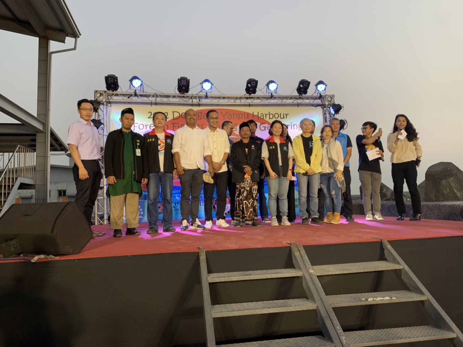 友善外籍漁工歲末送暖 東港鹽埔漁港外籍船員聯歡會