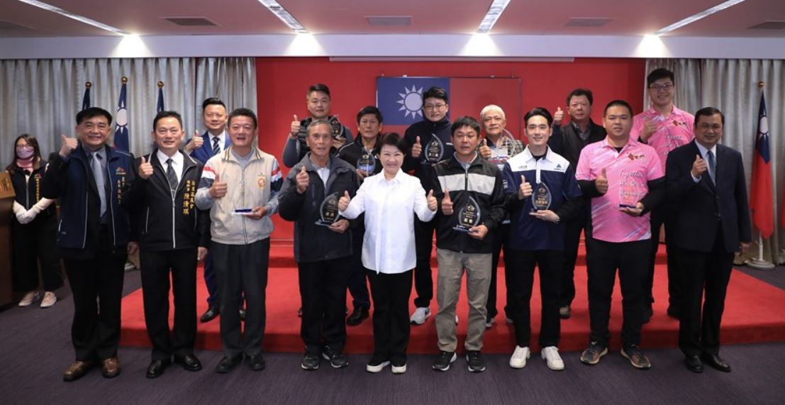台中青農獲全國獎項肯定 市長盧秀燕頒獎表揚