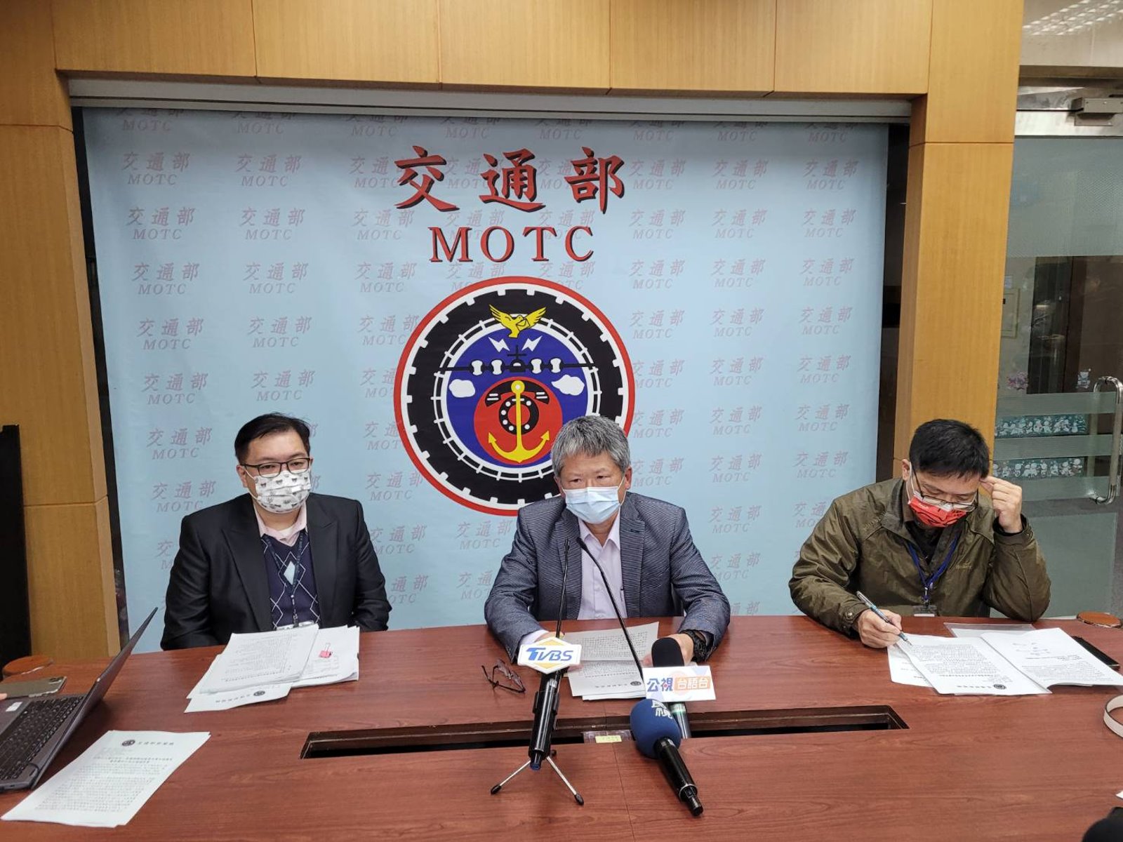 交通部修正汽車未禮讓行人直接罰三千六百元 最快三月底上路